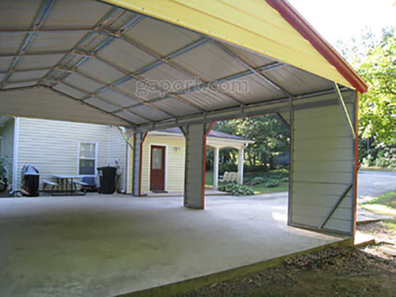 End view of nice side entry carport so you can see the framing underneath.