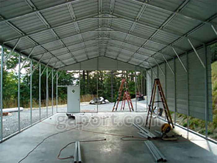 20′x55′x11′ Metal Garage Construction